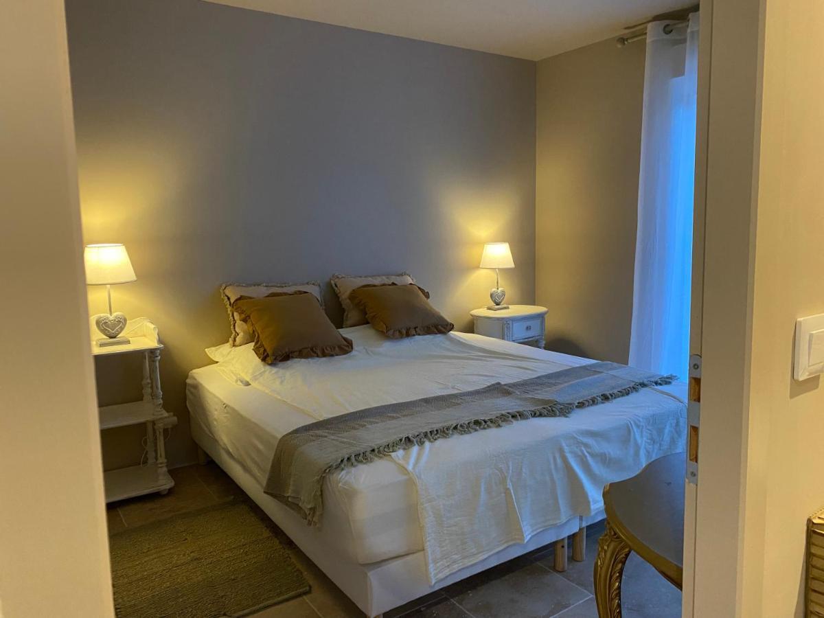 L'Eveil En Provence Bed & Breakfast Entrecasteaux Ngoại thất bức ảnh