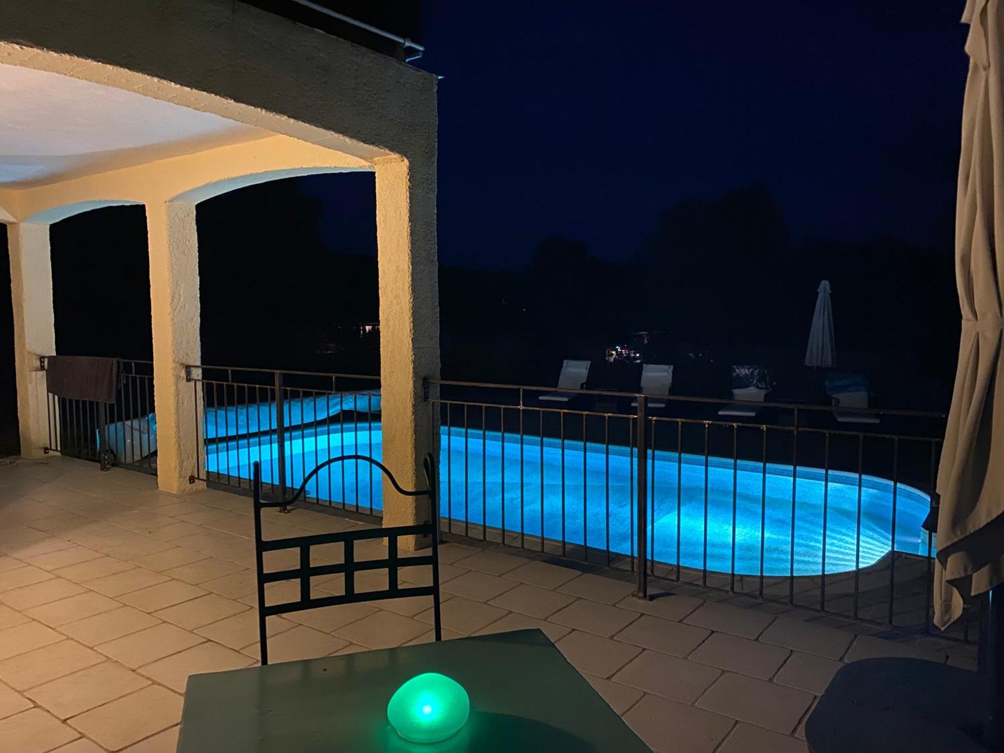 L'Eveil En Provence Bed & Breakfast Entrecasteaux Ngoại thất bức ảnh