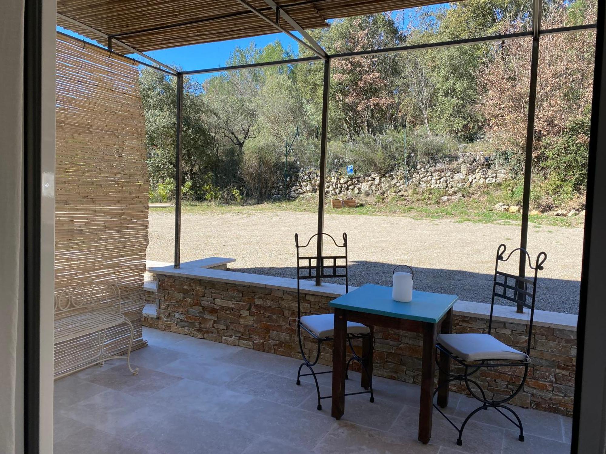 L'Eveil En Provence Bed & Breakfast Entrecasteaux Ngoại thất bức ảnh